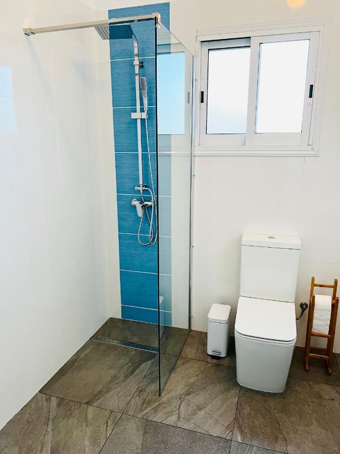 Ocean Sunset Apartment Пафос Экстерьер фото